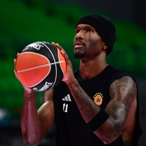 Το video του Athletiko με το ζέσταμα του Χέιζ-Ντέιβις πριν τον δεύτερο τελικό