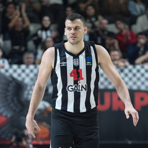 Ο Άρης «ψάχτηκε» για Ζίζιτς αλλά αυτός τραυματίστηκε και χειρουργείται στον ώμο