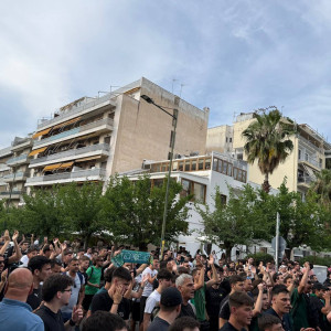 «Ντόπες» του κόσμου του Παναθηναϊκού πριν από το Game 3 των τελικών