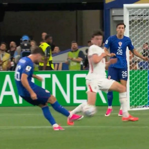 Ασύλληπτο τελείωμα του Μπατούρινα για το 1-1 της Κροατίας (video)