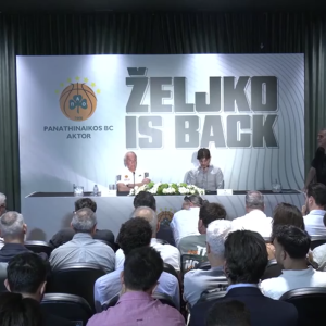Ο μεταφραστής μπέρδεψε Παναθηναϊκό με... Ολυμπιακό και προκάλεσε γέλια σε Ζοτς και Γιαννακόπουλο (video)