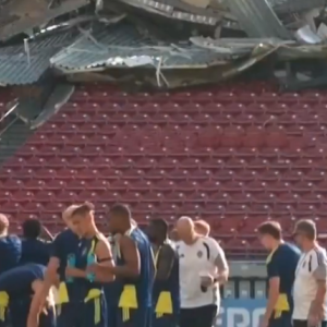 Αδιανόητο: Η Σουηδία προπονείται σε γήπεδο που... γκρεμίζεται (video)