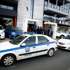 Αδιανόητη οπαδική επίθεση: Επιτέθηκαν σε πατέρα με την ανήλικη κόρη του