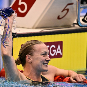 Επτά μήνες μετά τη γέννηση του γιου της, η «τορπίλη» Σέστρεμ επέστρεψε και εντυπωσίασε