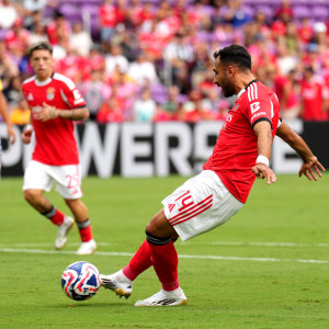 Δύσκολες μέρες για Παυλίδη στην Μπενφίκα: Οι οπαδοί τον θέλουν εκτός ενδεκάδας