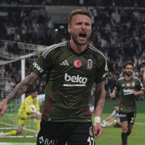 Ο Ιμόμπιλε υπογράφει σε ομάδα έκπηξη