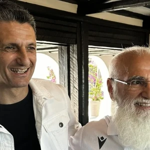 Τα λένε από κοντά Σαββίδης-Λουτσέσκου